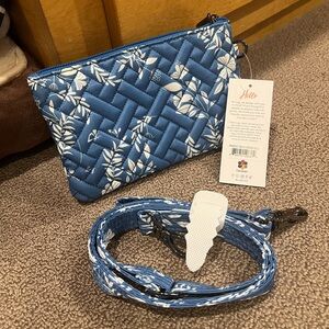 LUG Peekaboo Convertible Crossbody Bag -            Flourish Blue NWT